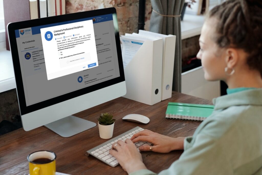 Complete visibility and control of your workforce compliance program. Automatically track and manage licenses and certifications with primary source verification.